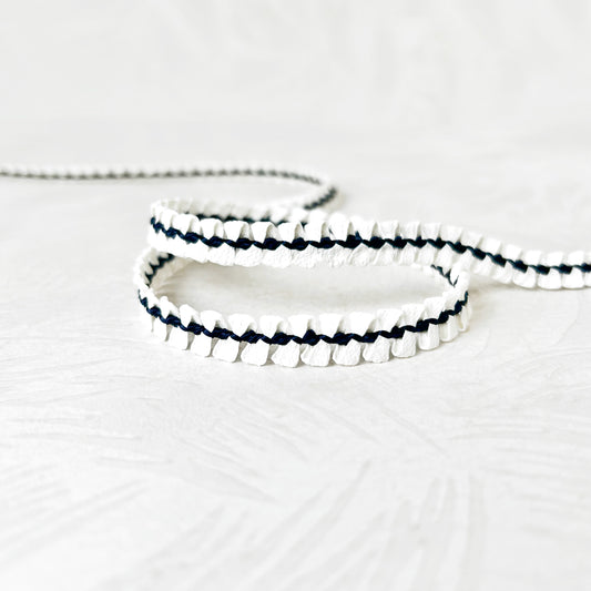 Vintage_Bowtie_Loop_Braid