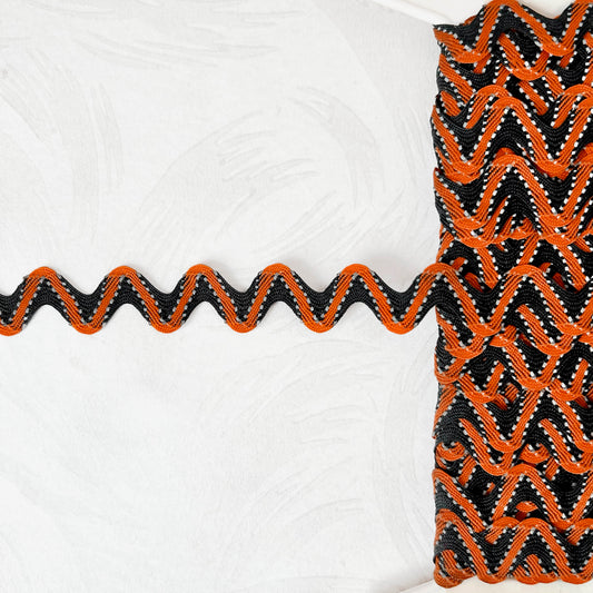 Vintage_Jumbo_Rick_Rack