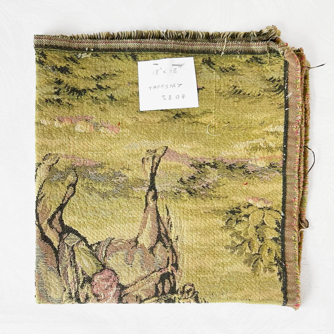 Vintage_Tapestry_Square