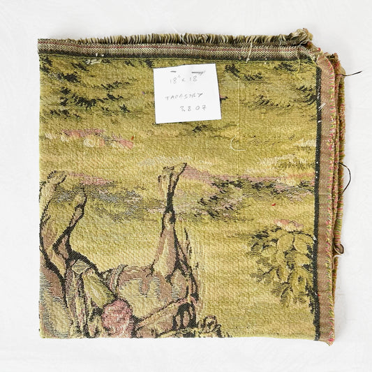 Vintage_Tapestry_Square