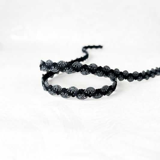 Wavy_line_Gimp_Braid