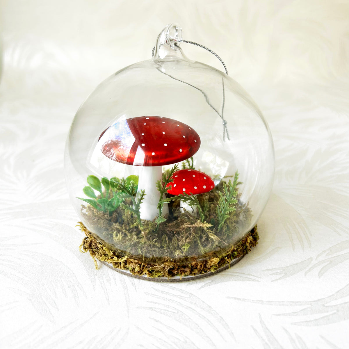 Woodland_Mushroom_Globe_Ornament