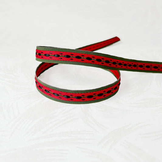 Woven_Center_Dash_Stripe_Braid_Tape