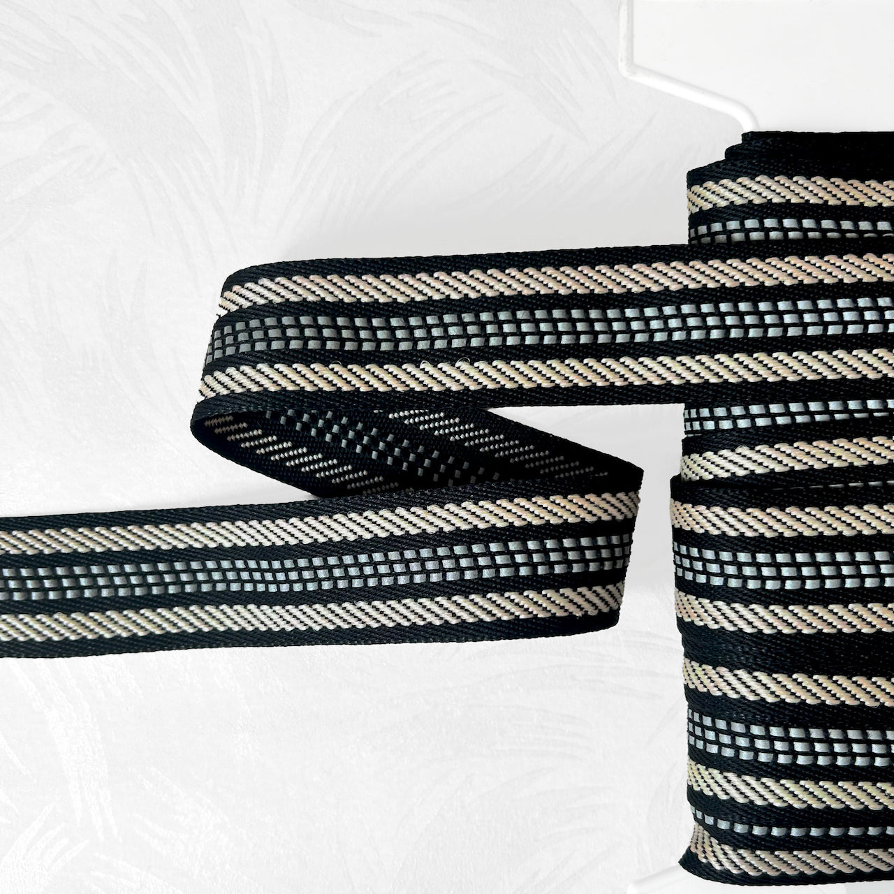 Woven_Decorative_Strap_Braid