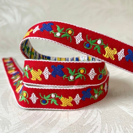 Tulip Flourish Jacquard - Multiple Colorways