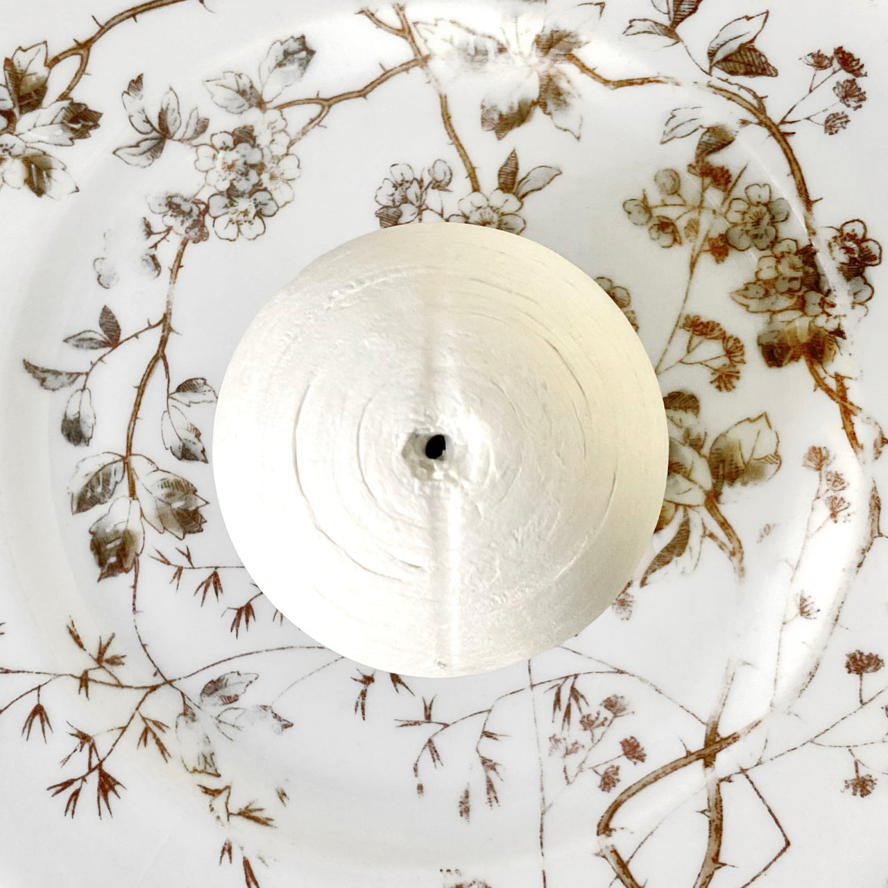 60mm_Spun_Cotton_Balls_Bottom