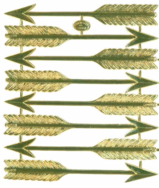 Embossed Dresden Arrow, Large