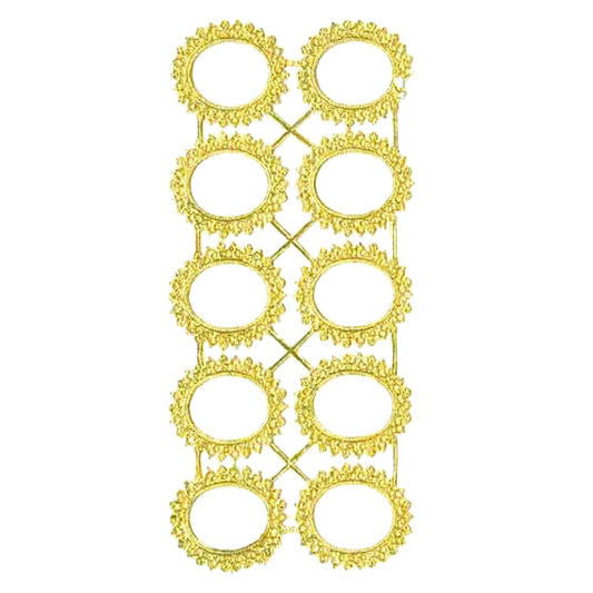 Oval Frame, Dresden Trim