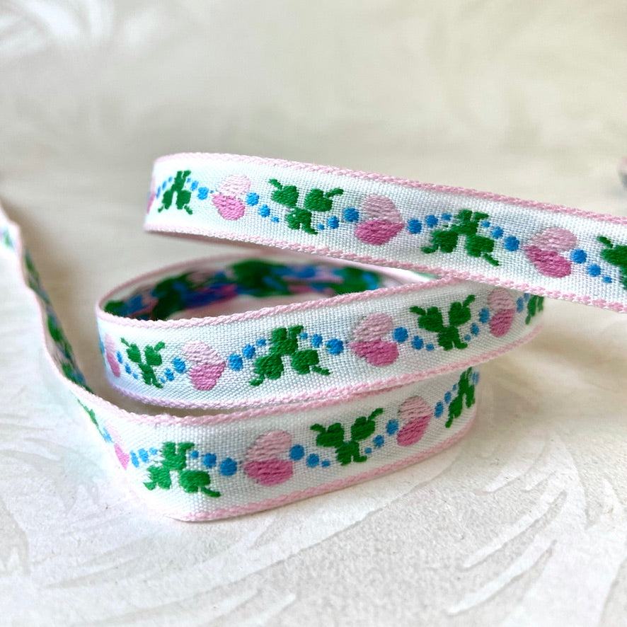 Narrow Hearts on the Side Jacquard - Multiple Colorways