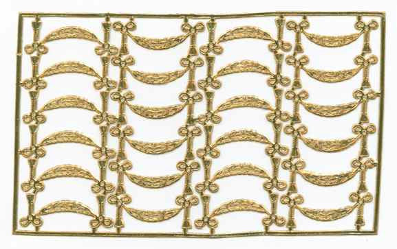 Antique_Gold_Dresden_Swag