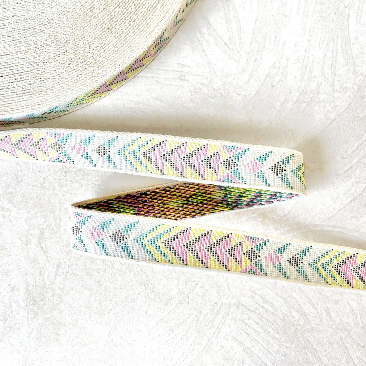 Arrow_Jacquard_Ribbon
