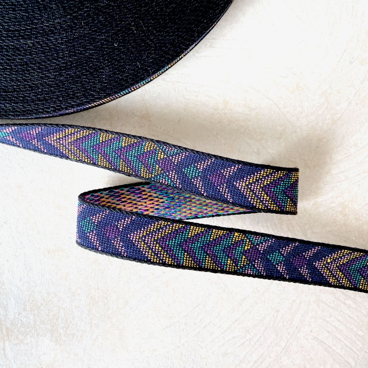 Arrow_Jacquard_Ribbon
