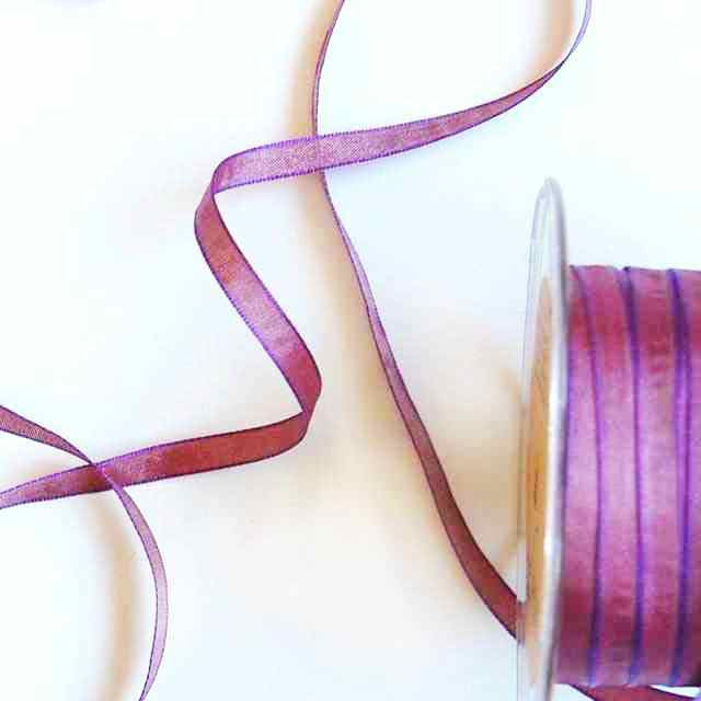 Burgundy_Purple_Edged_Taffeta_1/4"