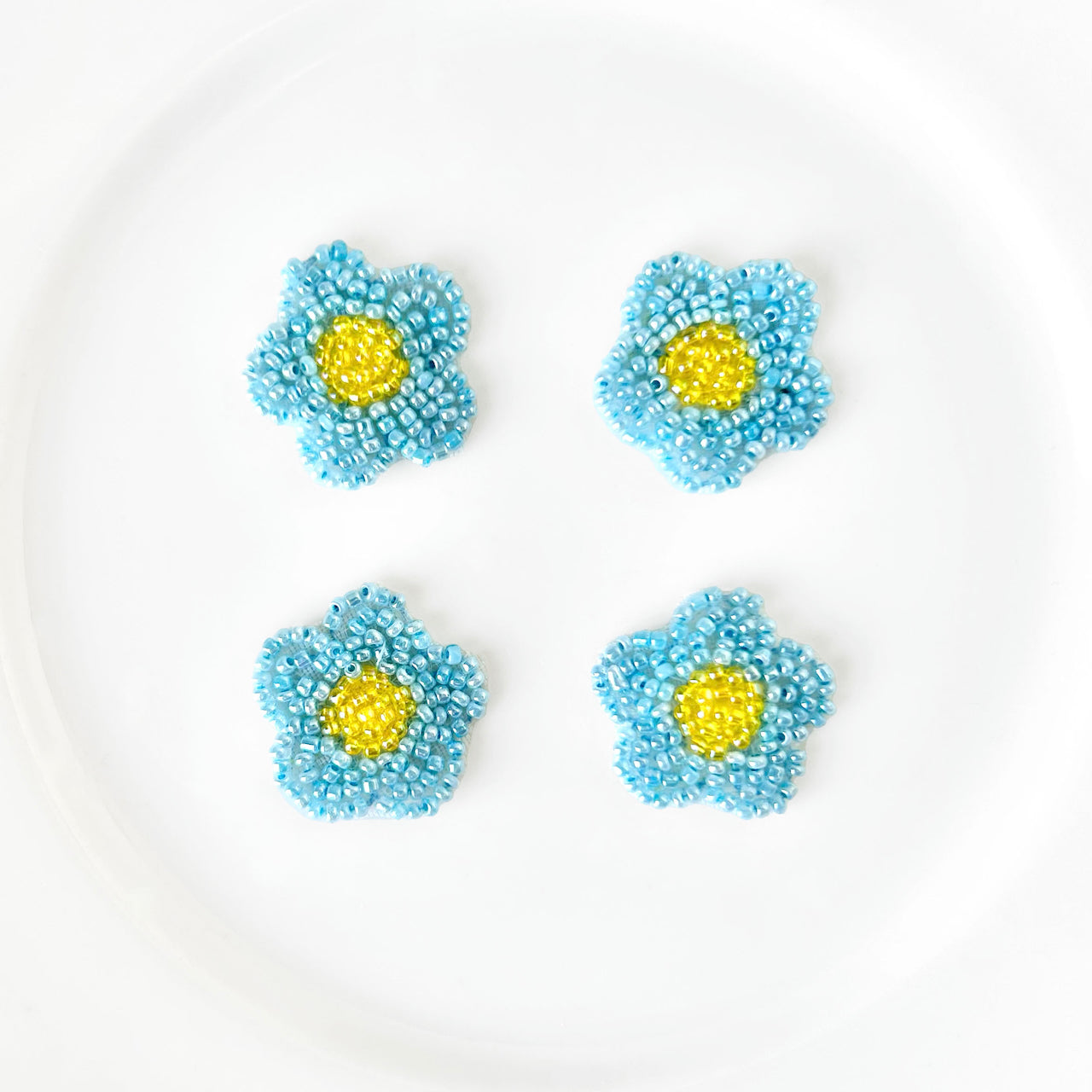 Beaded_Flower_Applique
