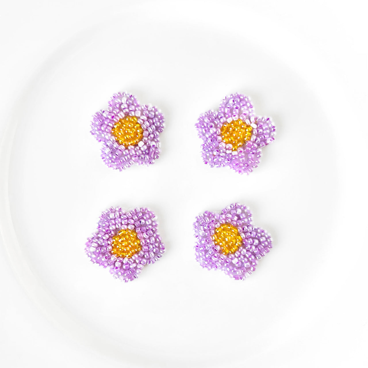 Beaded_Flower_Applique