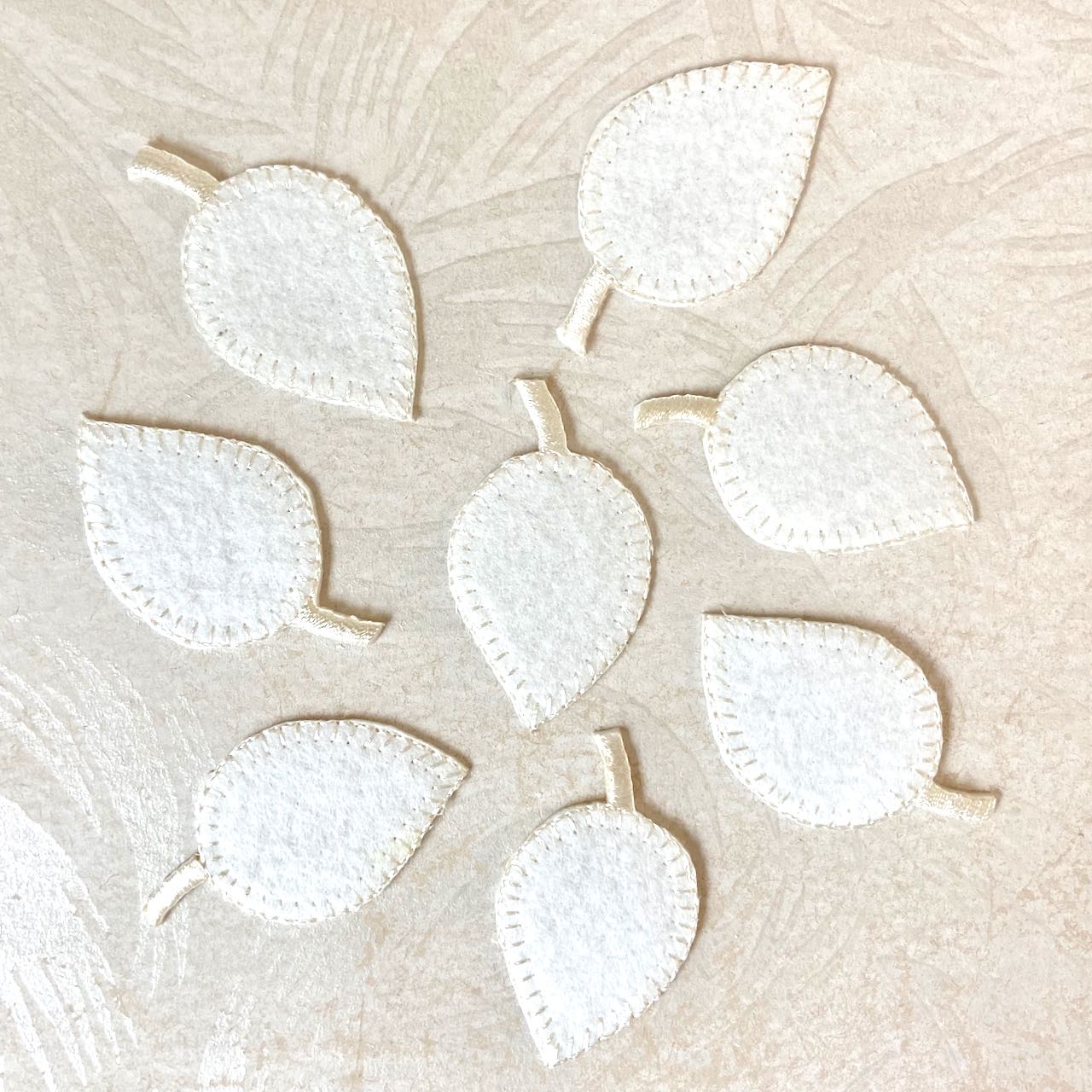 Birch_Leaf_Patch_Ivory