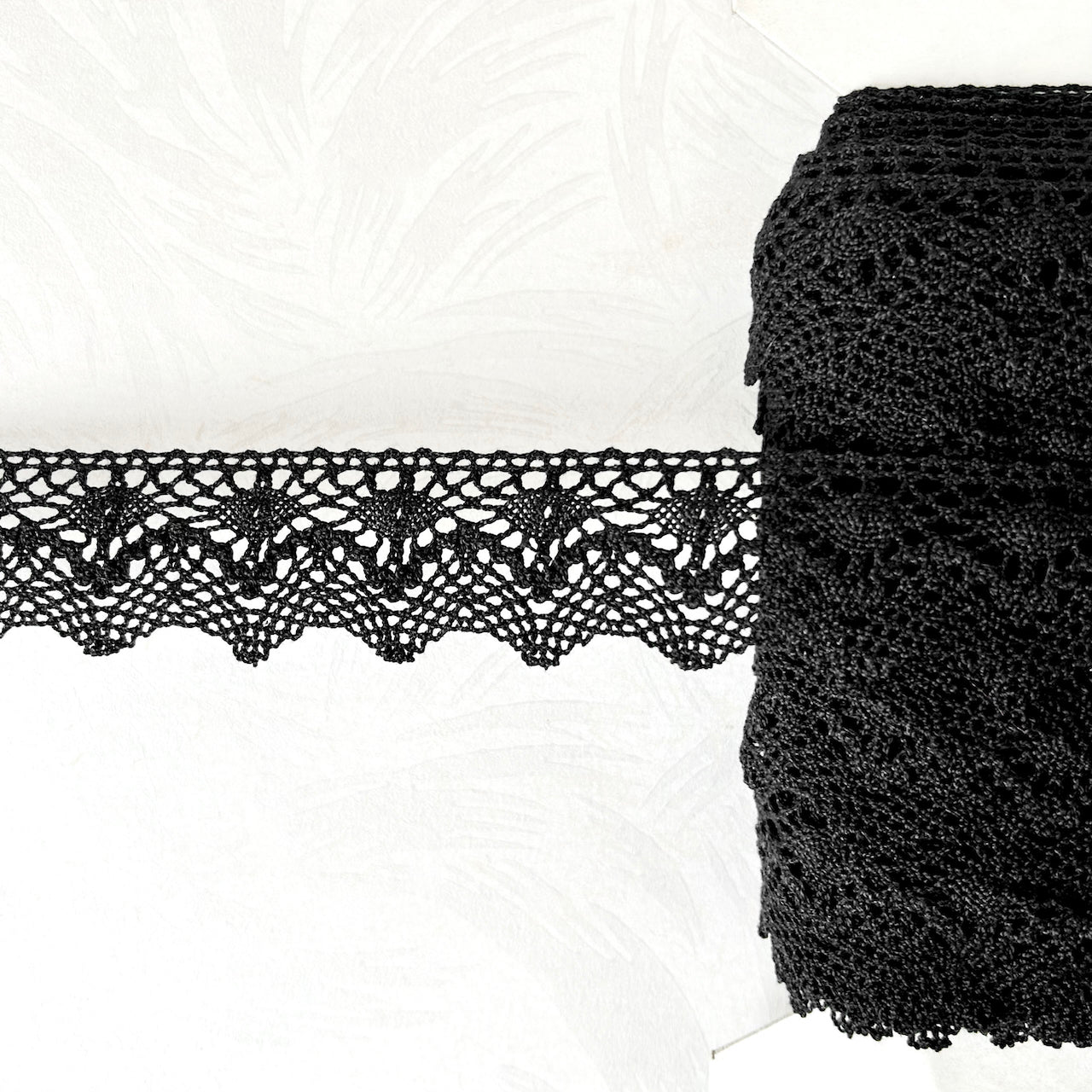 Black_Cluny_Lace