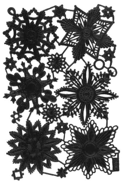 Black_Dresden_Ornament