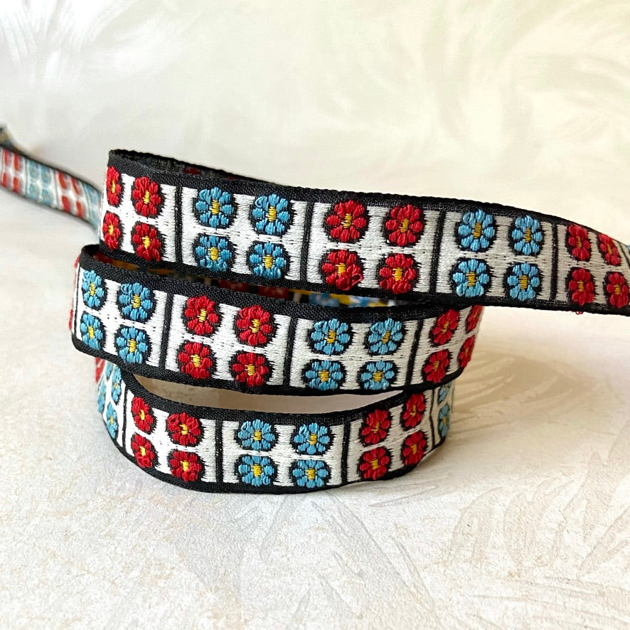 Daisy Quad Jacquard - Multiple Colorways