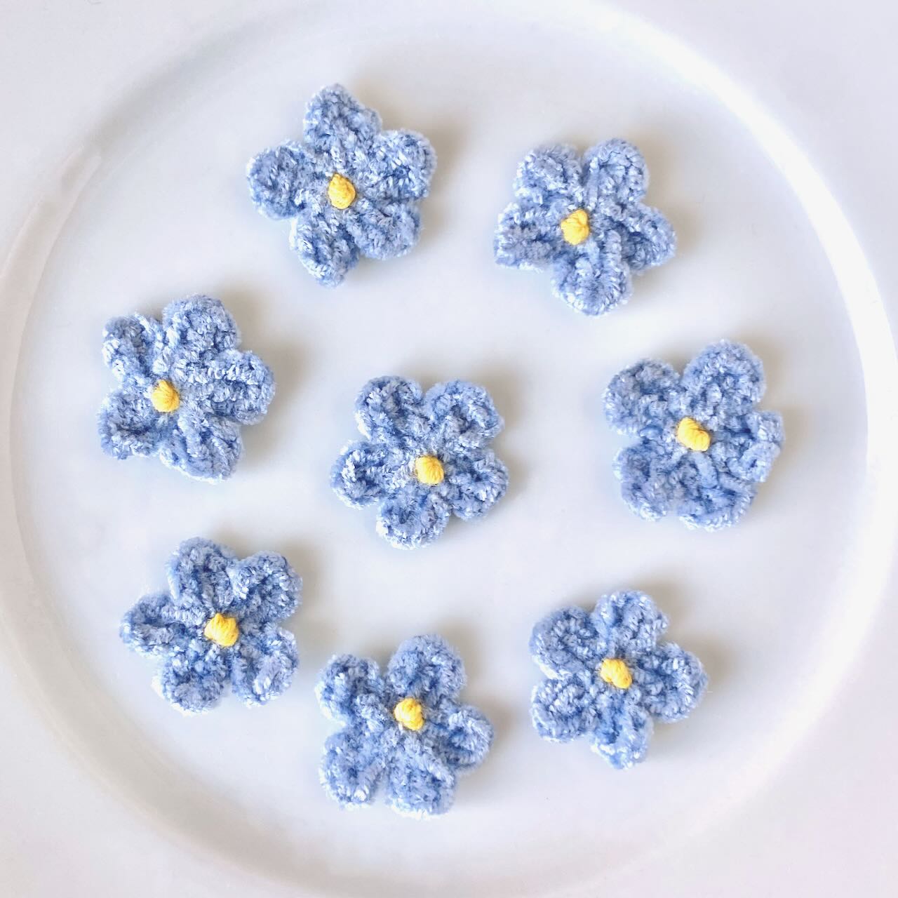     Chenille_Crochet_Flower
