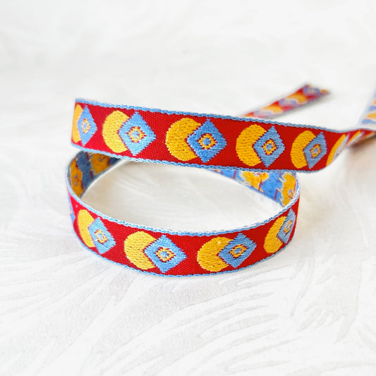 Circle_Diamond_Jacquard_Ribbon