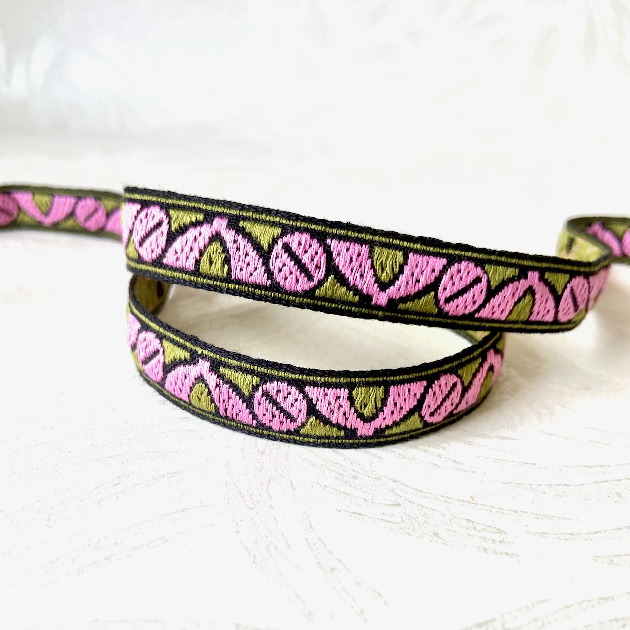 Circle_Jacquard_Ribbon