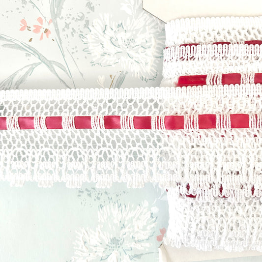 Cluny_Lace