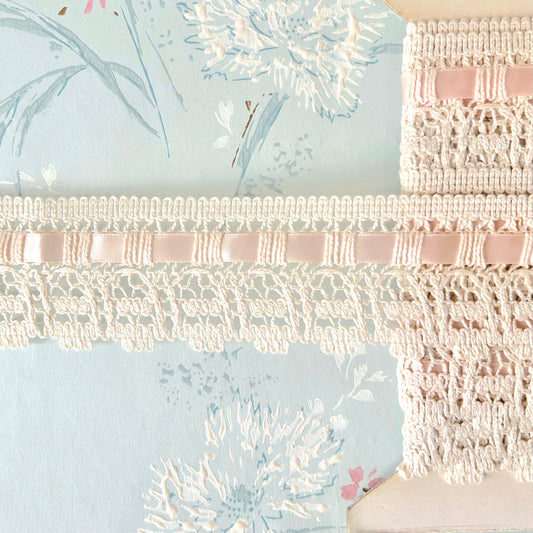 Cluny_Lace
