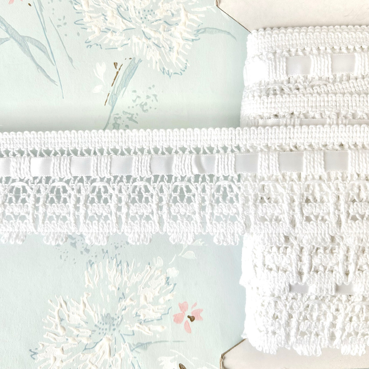 Cluny_Lace