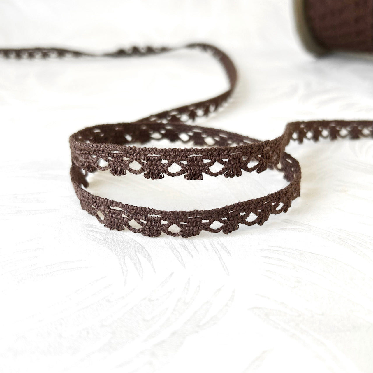 Brown_Cotton_Cluny_Lace