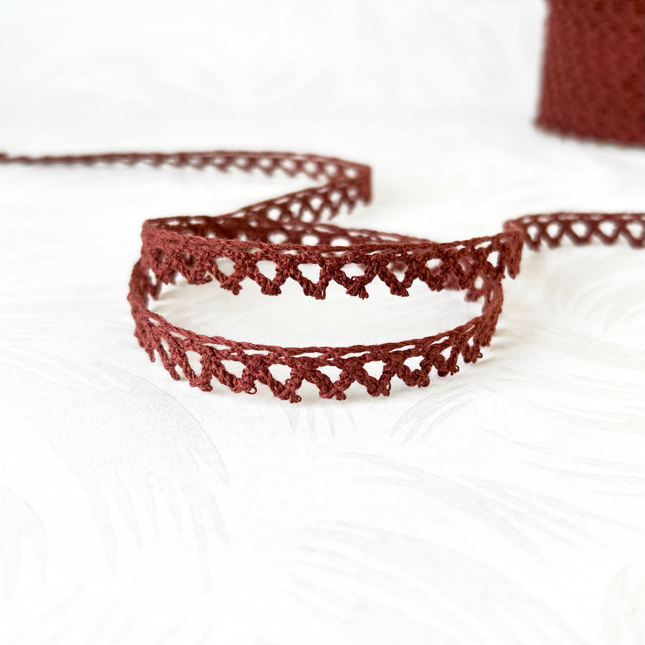 Rust_Cotton_Cluny_Lace