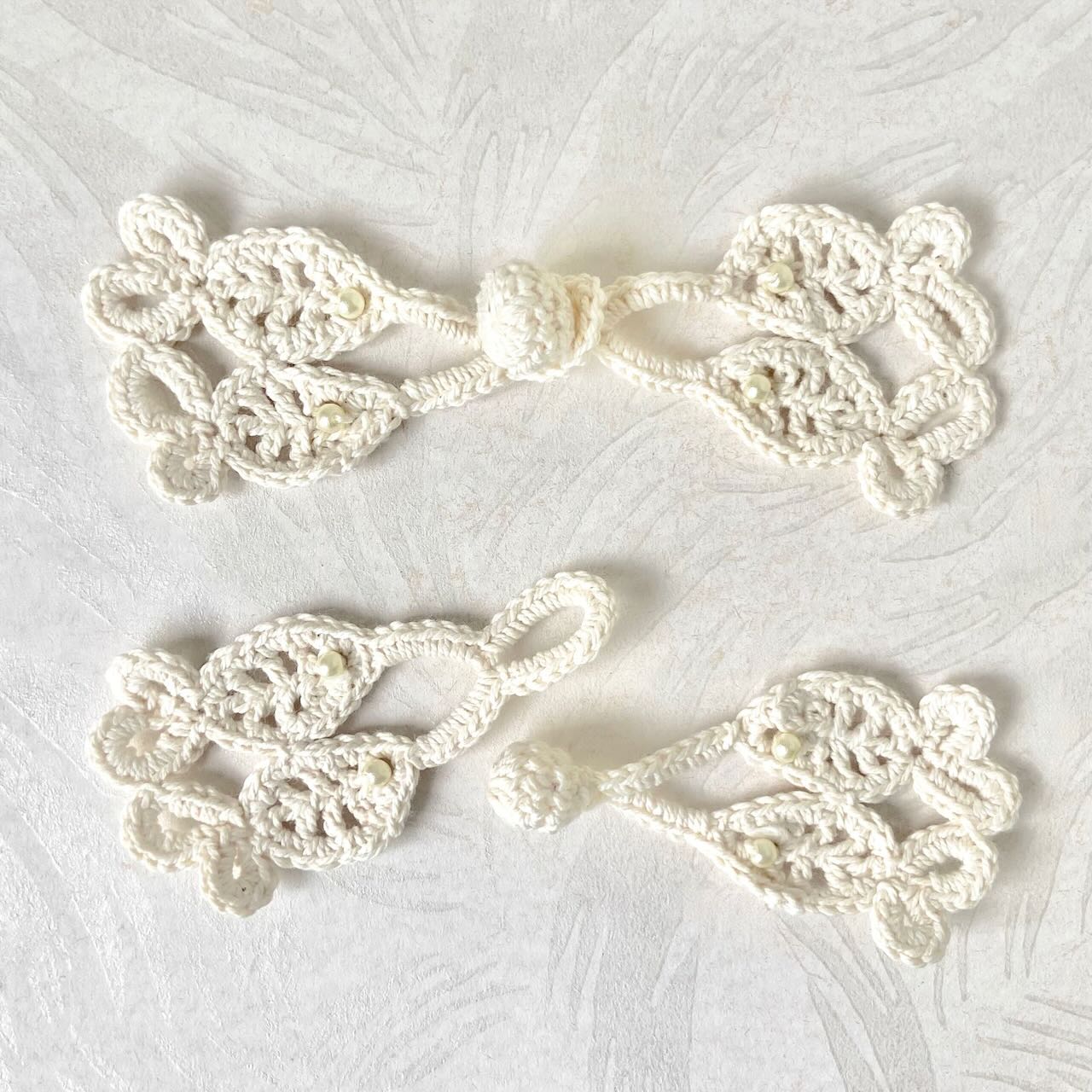 Hand Crocheted Frog Closure with Pearls - Vintage - Multiple Colors