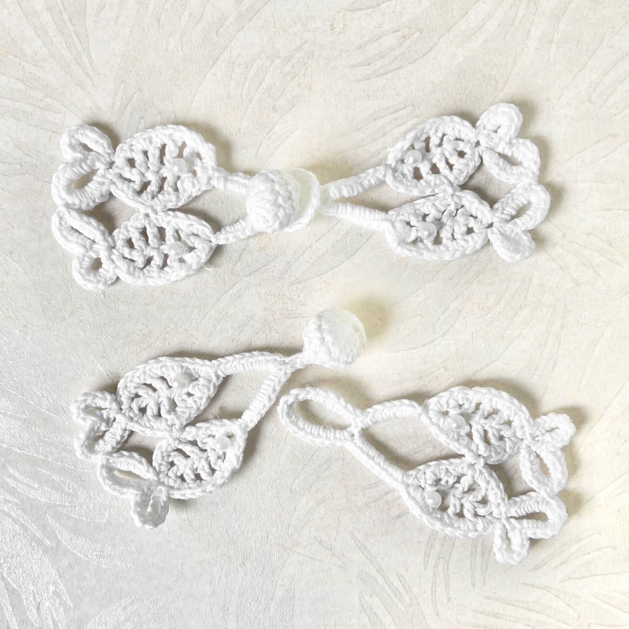 Hand Crocheted Frog Closure with Pearls - Vintage - Multiple Colors