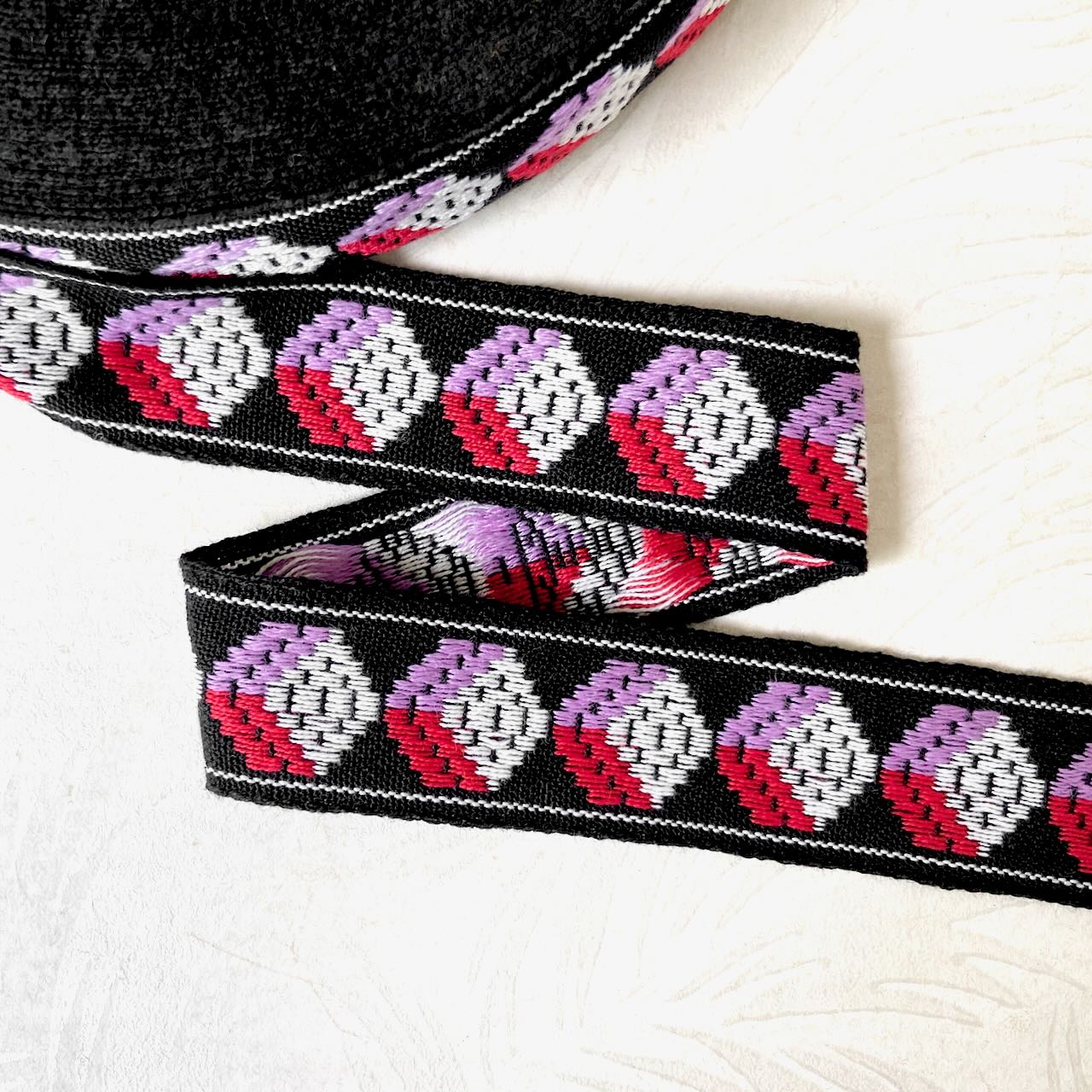 Cube_Jacquard_Ribbon