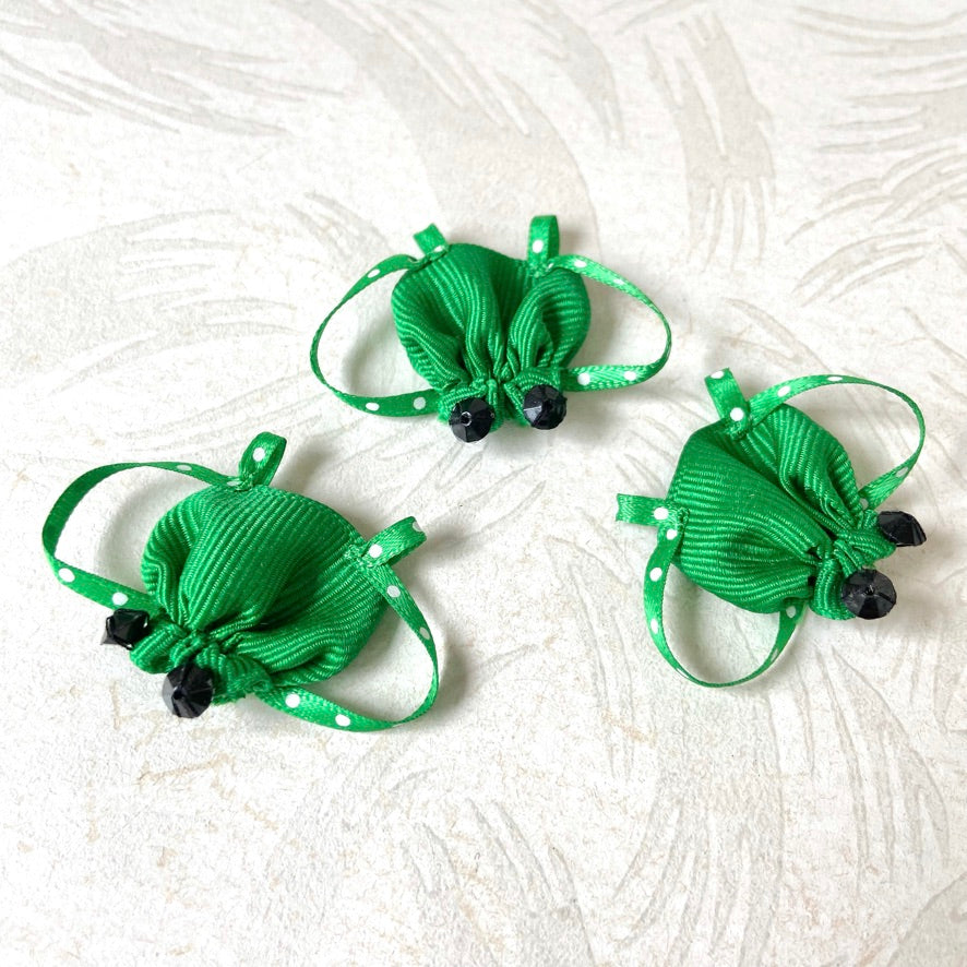 Ribbon Frogs
