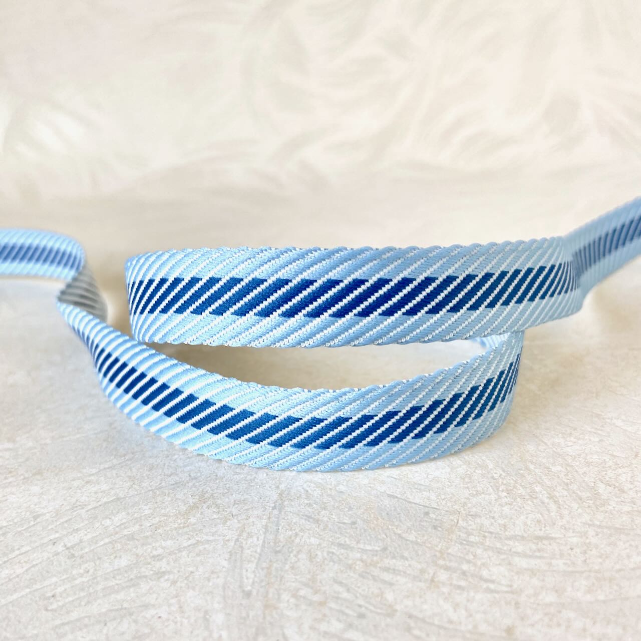 Diagonal_Lines_Jacquard_Ribbon