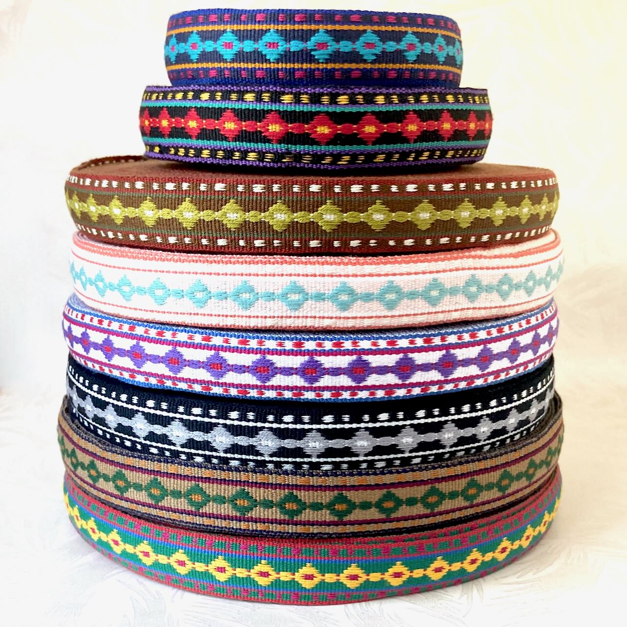 Diamond_Chain_Jacquard_Ribbon