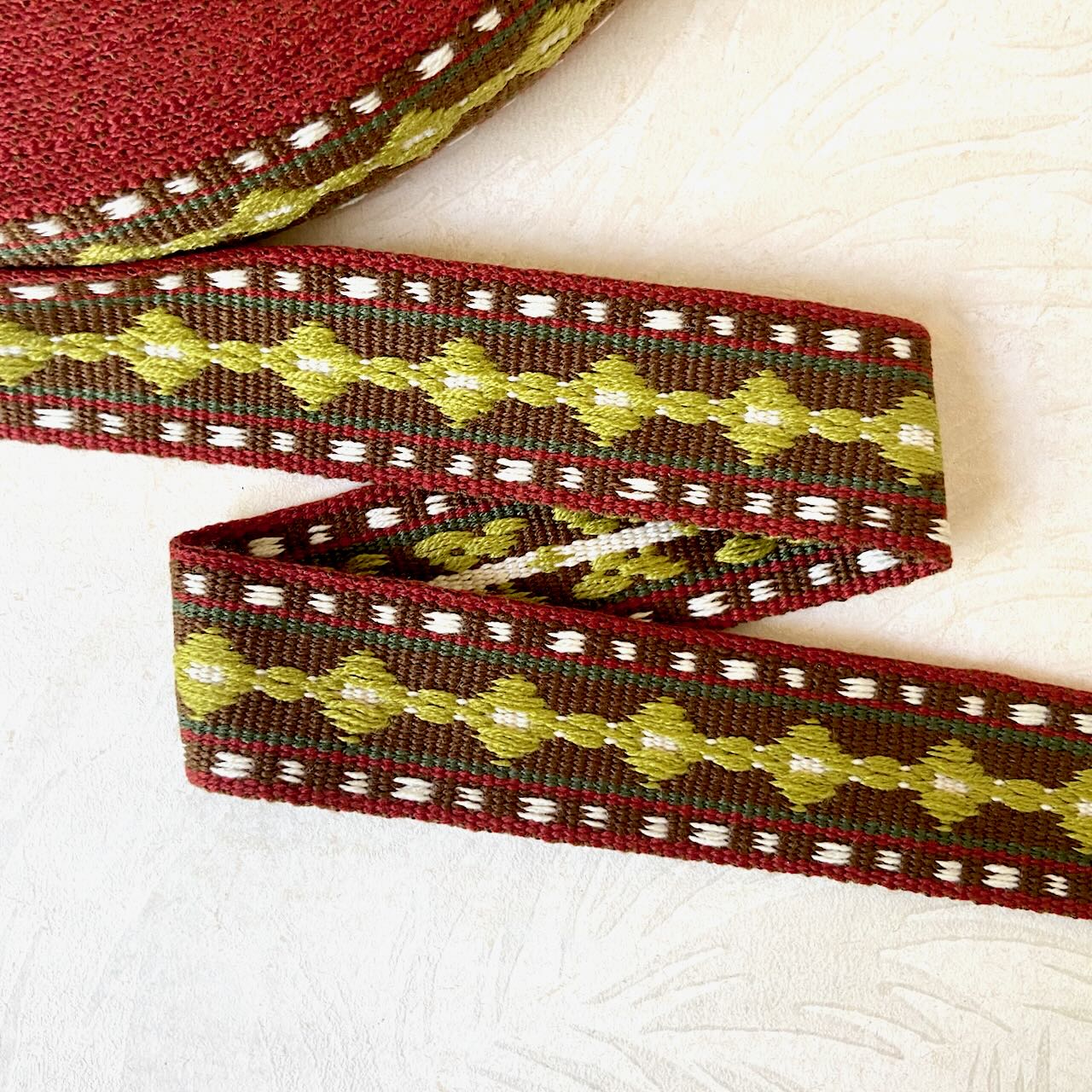 Diamond_Chain_Jacquard_Ribbon