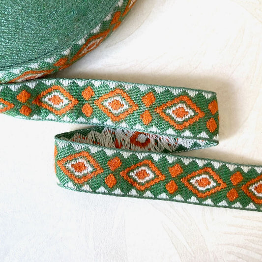 Diamond_Jacquard_Ribbon
