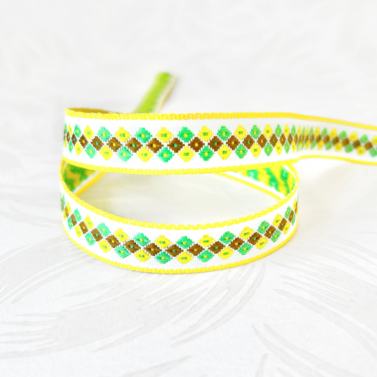 Diamond_Jaxcquard_Ribbon