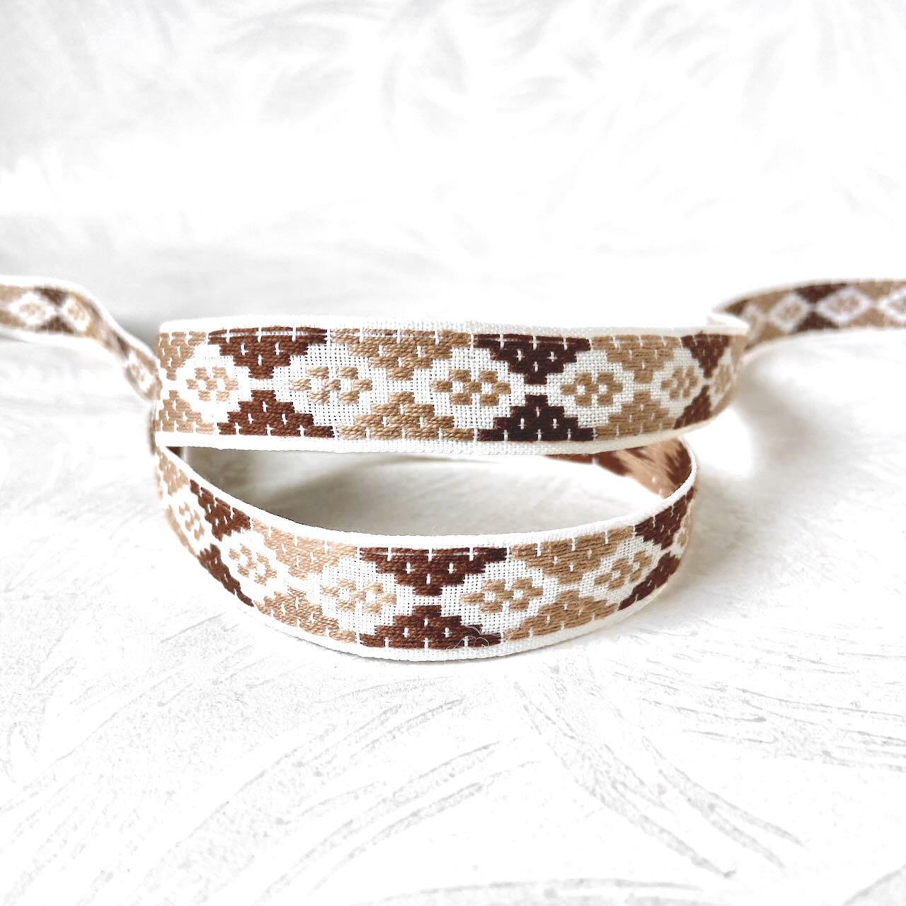 Diamond_Oval_Jacquard_Ribbon