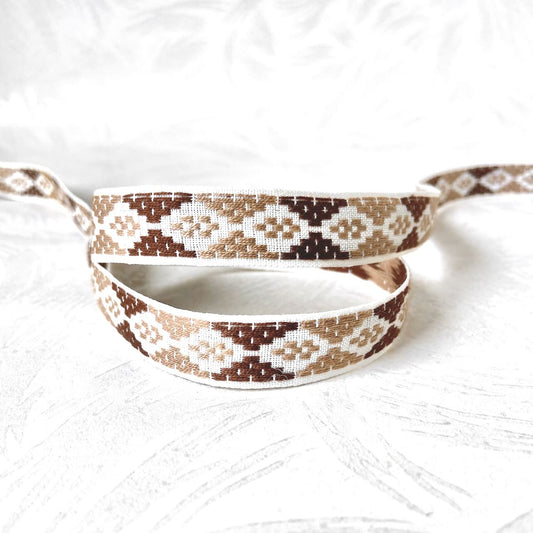 Diamond_Oval_Jacquard_Ribbon