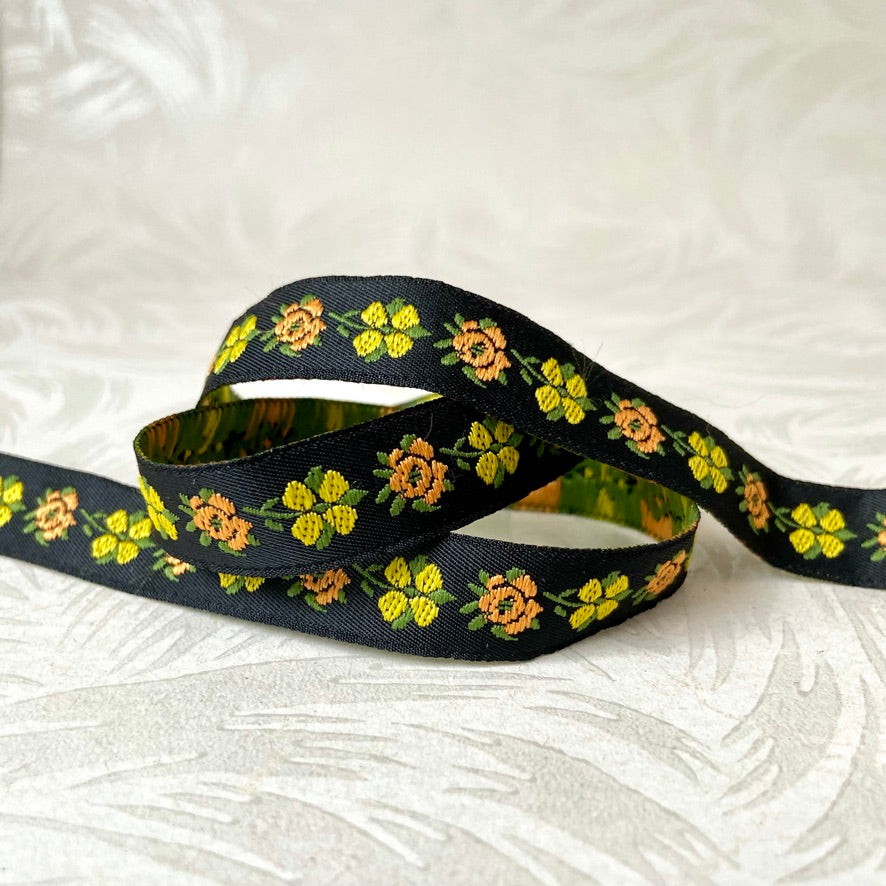 Bouquet Jacquard - Multiple Colorways
