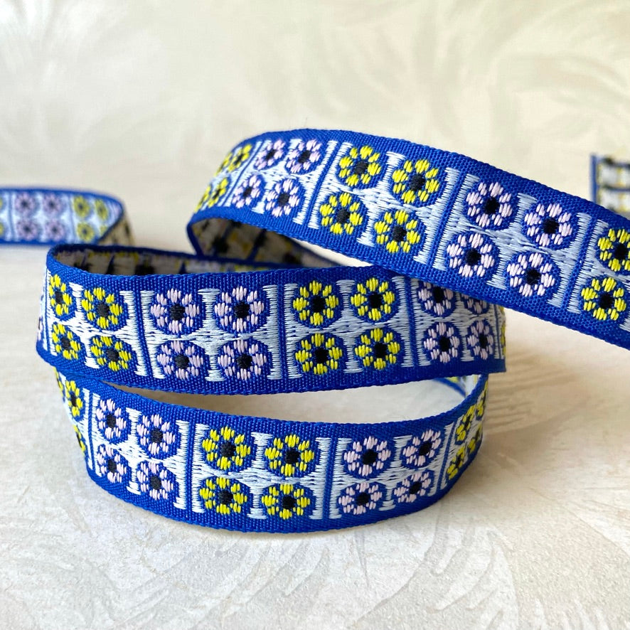 Daisy Quad Jacquard - Multiple Colorways