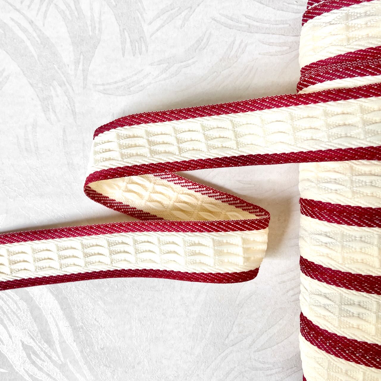 Embossed_Diamond_Twill_Tape