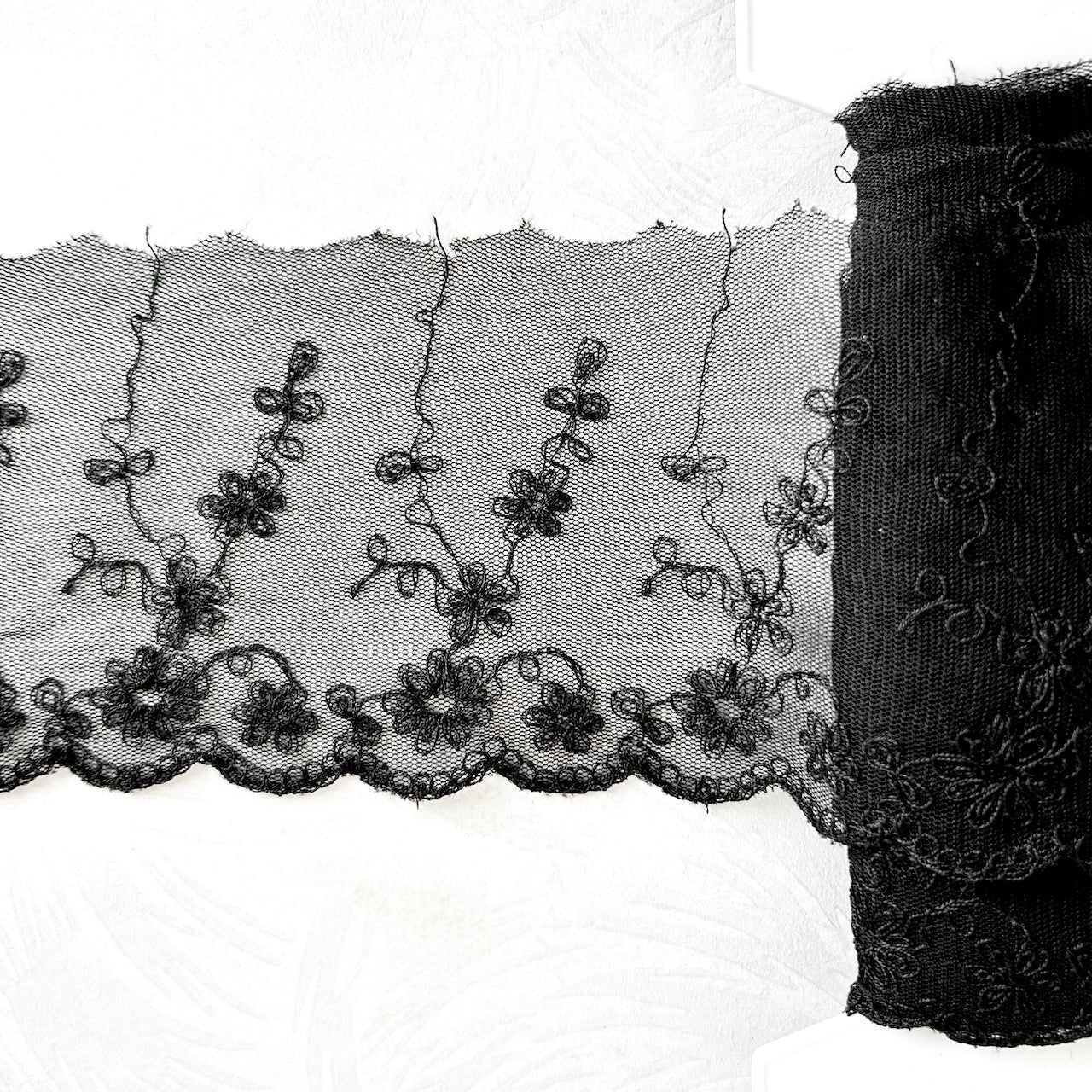 Embroidered_Tulle_Lace
