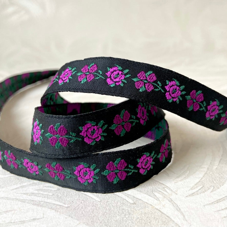 Bouquet Jacquard - Multiple Colorways