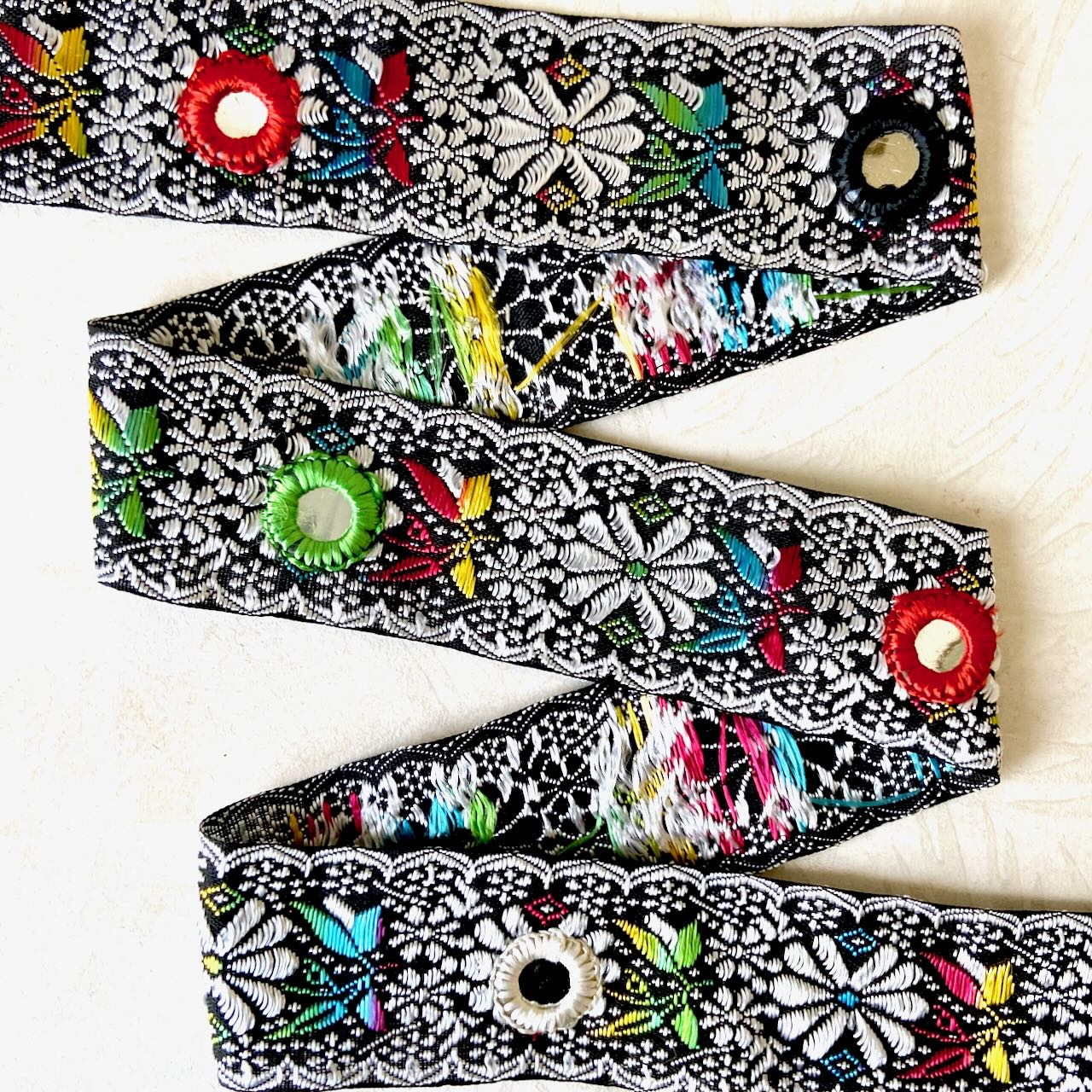 Fancy_Mirror_Jacquard_Ribbon