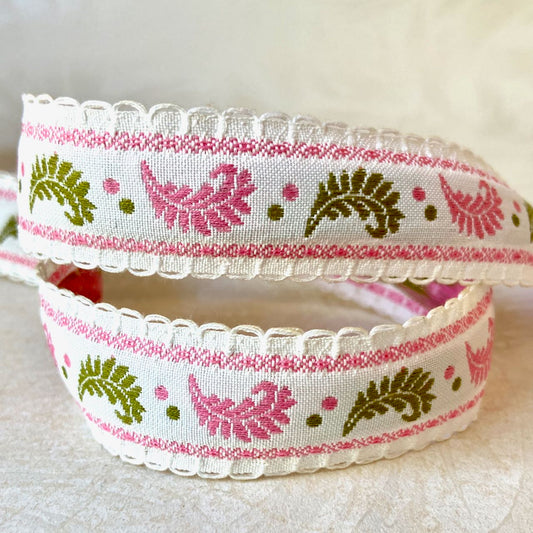 Feather_Jacquard_Ribbon_Pink_Green