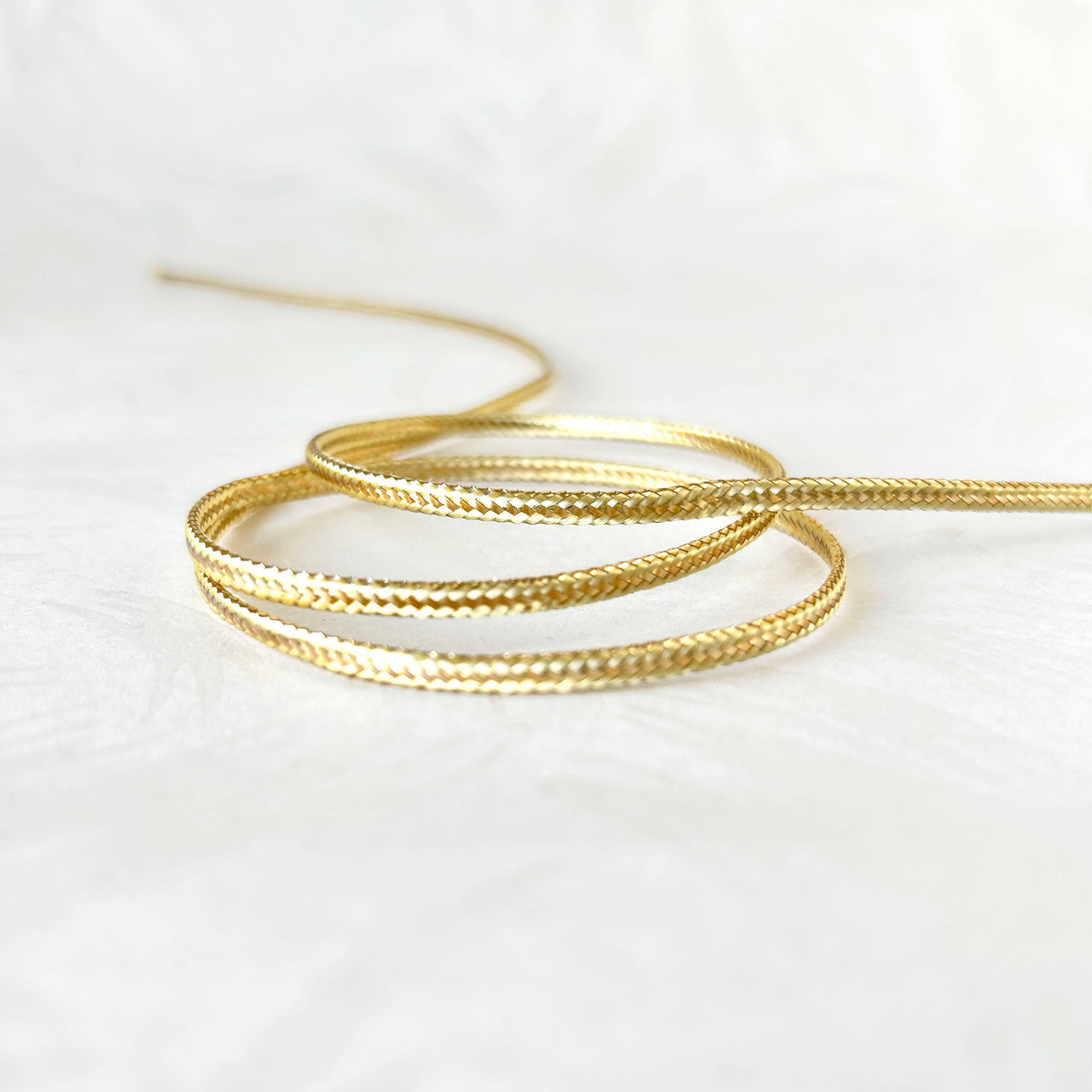 Flat_Metallic_Gold_Cord